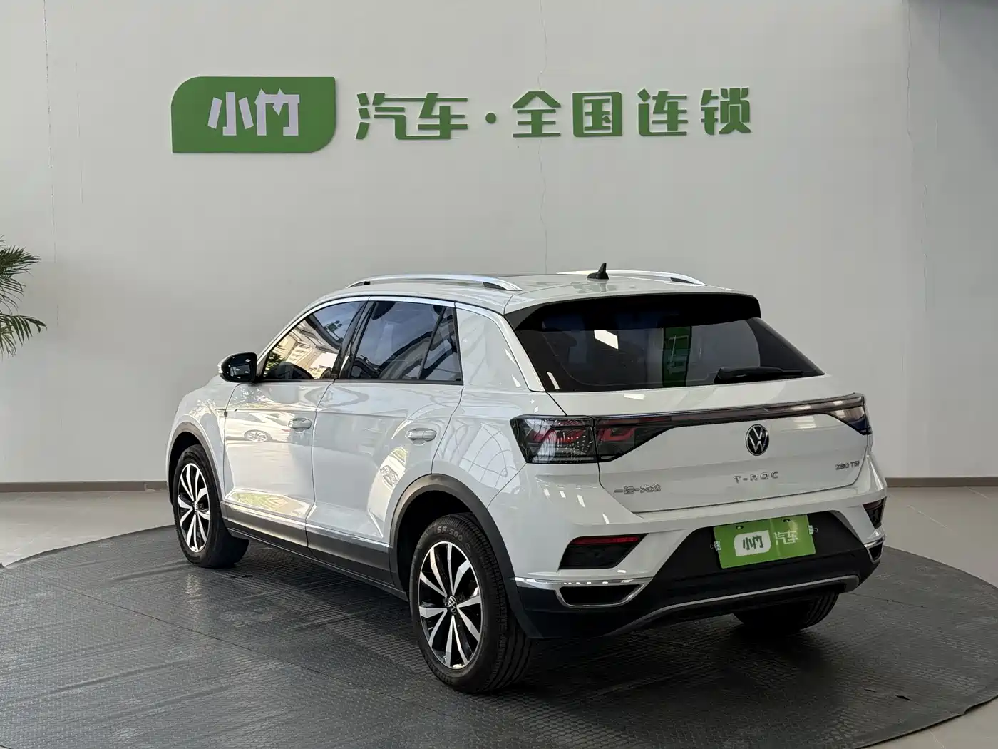 Volkswagen T-ROC 2023 280TSI DSG 2WD Time Edition фото 2
