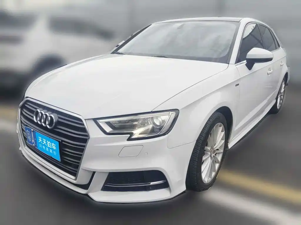 Фото 1 - Audi A3