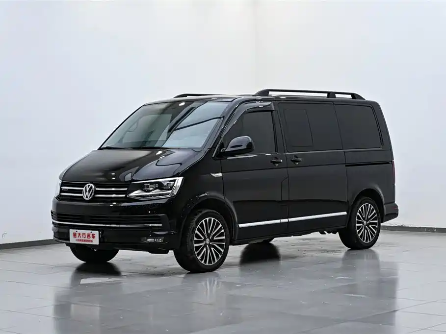 Volkswagen Multivan 2019 2.0TSI 4WD Premium 7-seater фото 2