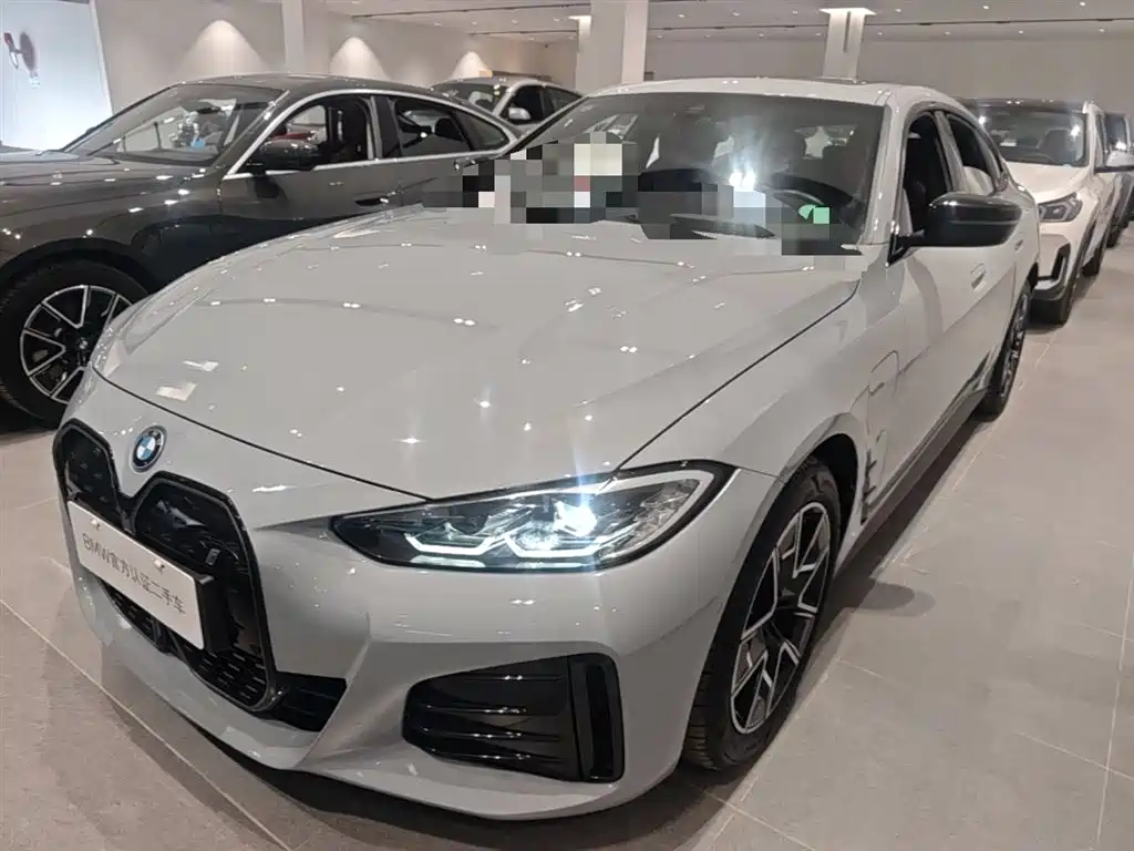 BMW i4 2023 eDrive40 фото 3