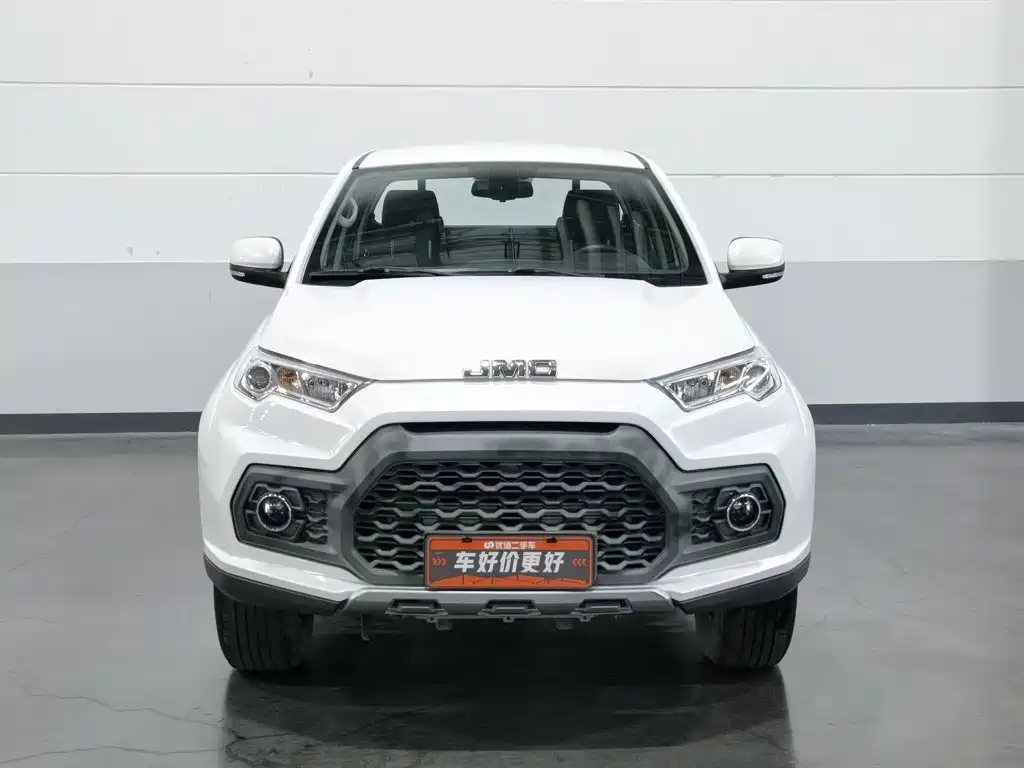 Jiangling Yuhu 7 2020 2020 Model 2.0T Diesel Manual 4WD Comfort Short Wheelbase China VI JX4D20A6L