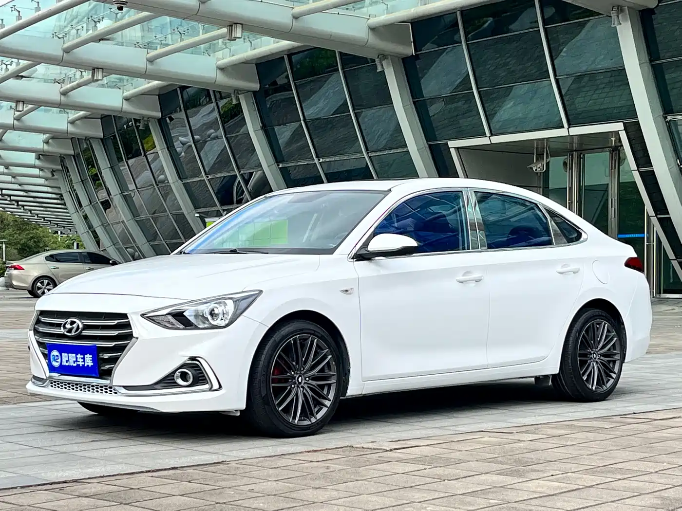Hyundai Elantra 2017 1.6L Automatic Joy Edition DLX