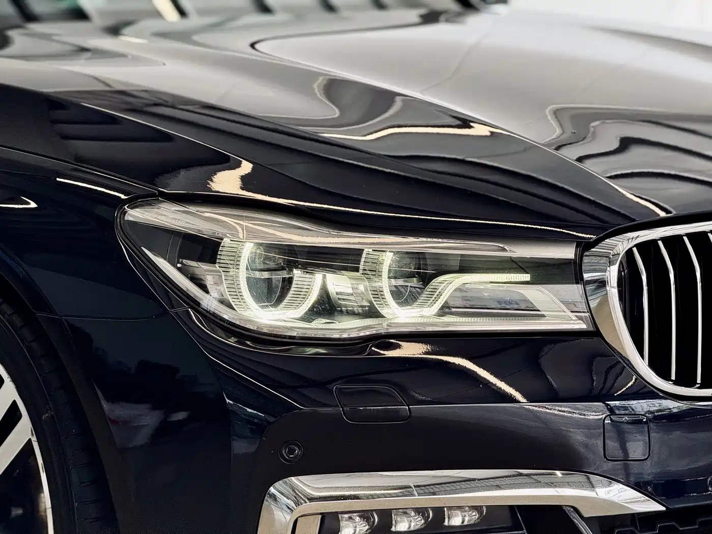 BMW 7 Series 2017 730Li Luxury Edition фото 8