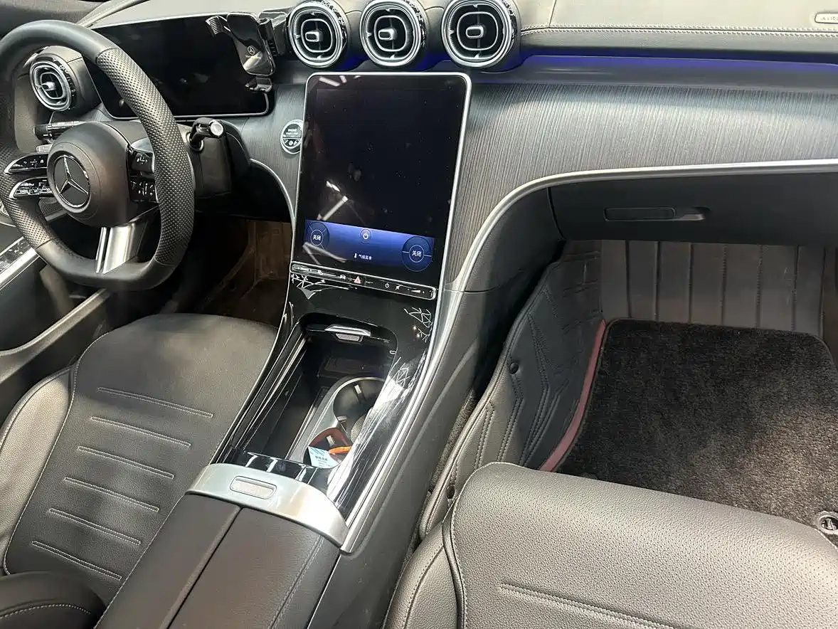 Mercedes-Benz C-Class 2024 C 260 L Sport фото 10