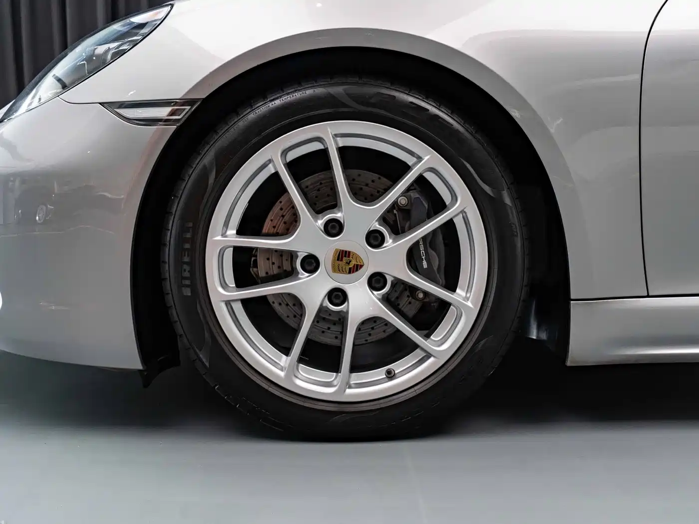 Porsche 718 2020 Cayman 2.0T фото 5
