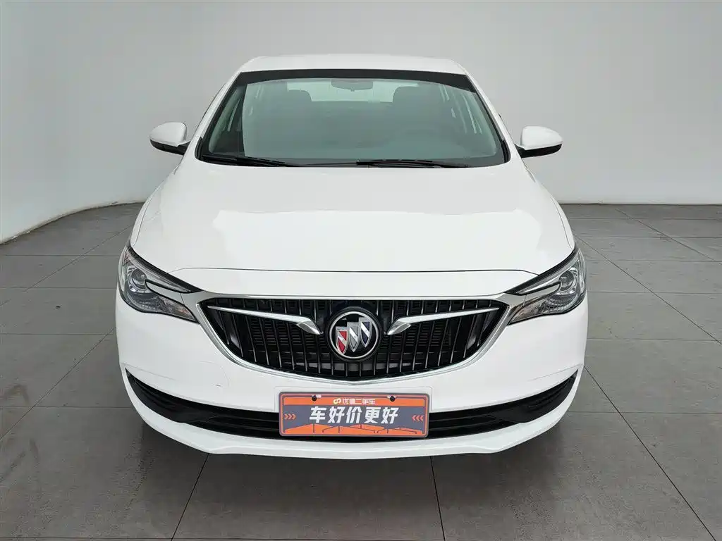 Buick Excelle 2021 Facelift Exemplar 1.5L Auto Progressive фото 3