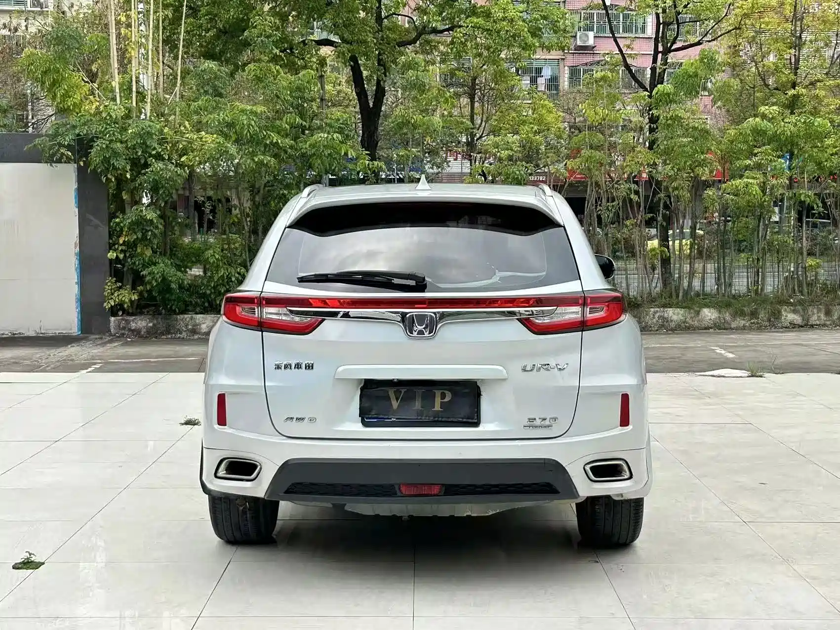 Фото 7 - Honda UR-V