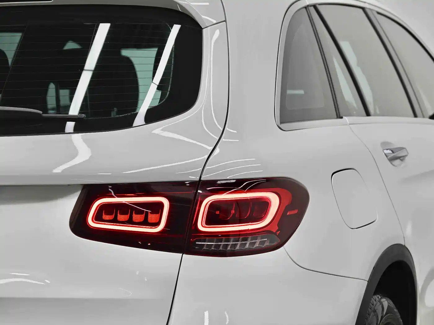 Mercedes-Benz GLC 2020 Facelift GLC 300 L 4MATIC Dynamic фото 11
