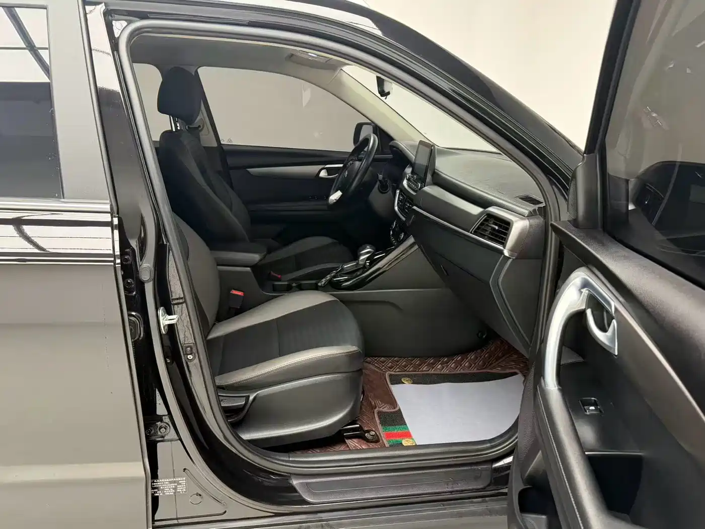Kia Sportage 2019 2.0L Automatic Smart Luxury Edition фото 12