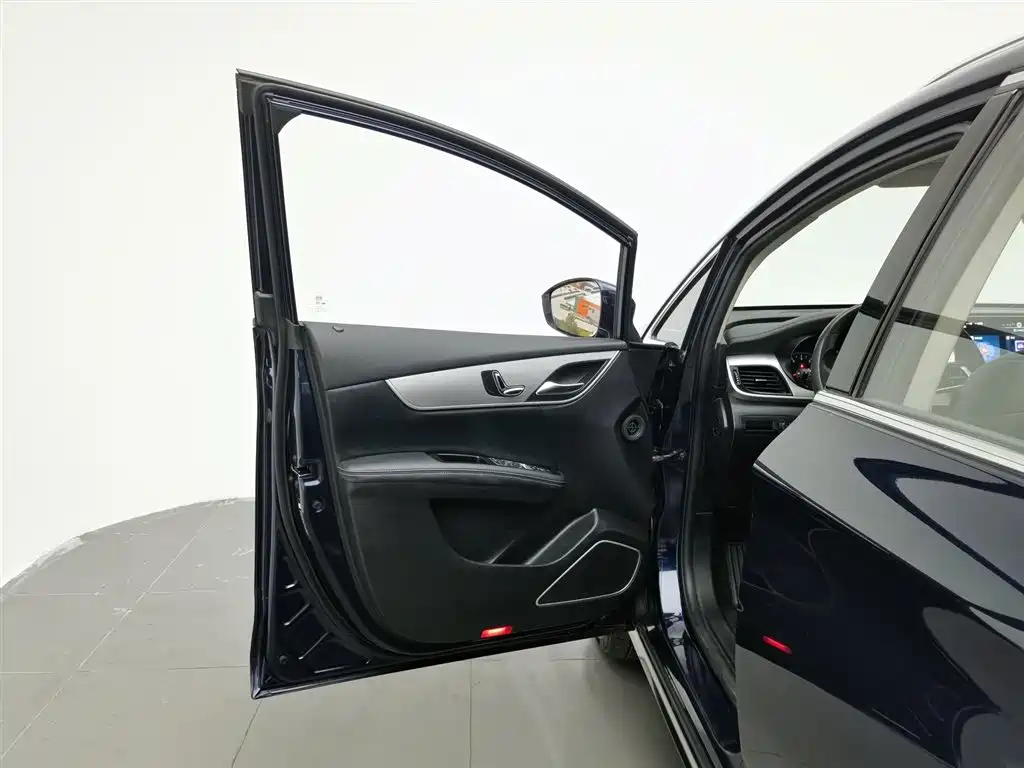 BYD Song MAX 2021 Upgrade 1.5T Automatic Flagship Edition 6-Seater фото 8