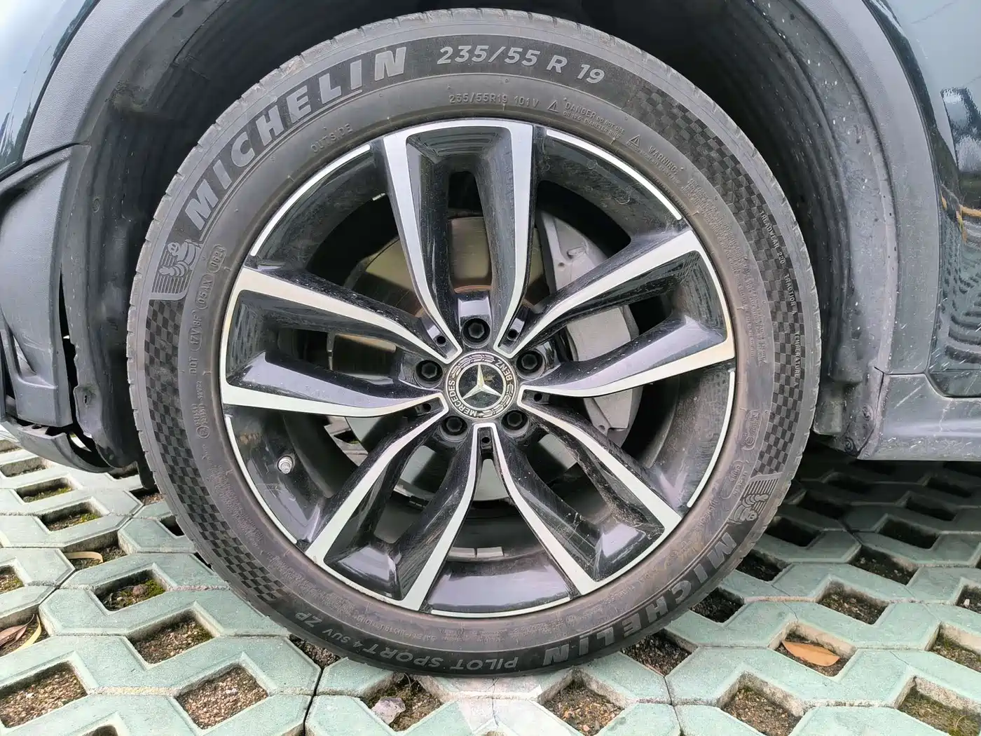 Mercedes-Benz GLC 2020 Facelift GLC 300 L 4MATIC Dynamic фото 14
