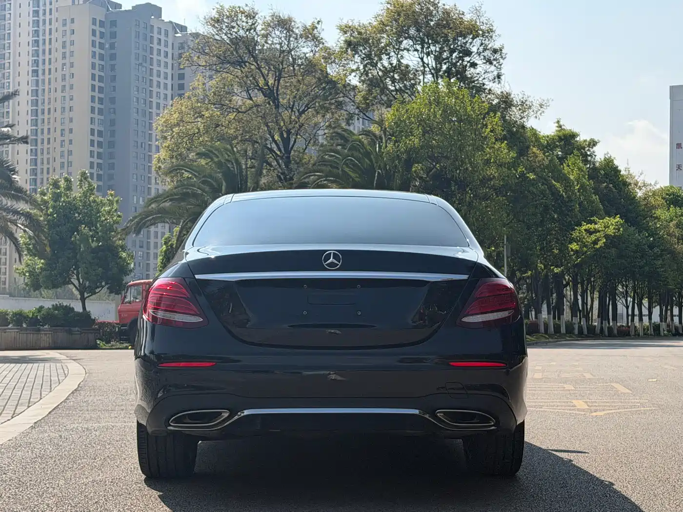 Mercedes-Benz E-Class 2017 E 200 L 4MATIC фото 8