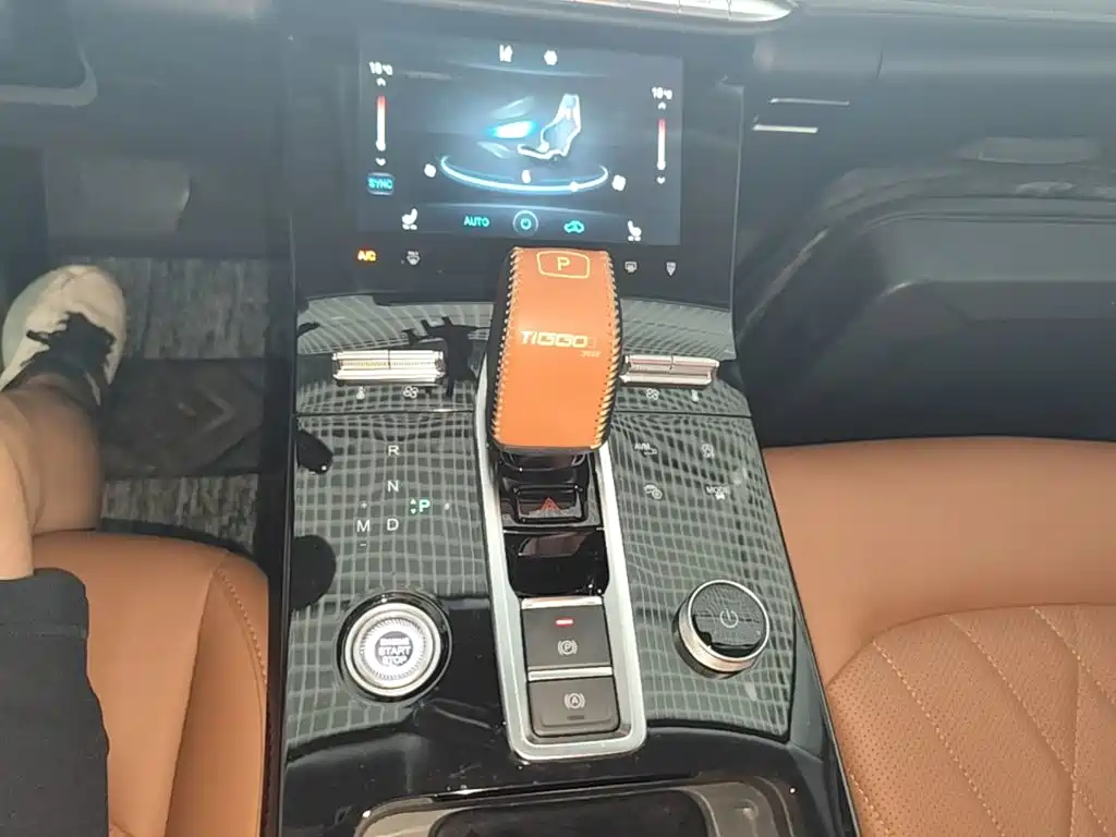 Chery Tiggo 8 PLUS 2020 2021 Model 290TGDI DCT Luxury Edition