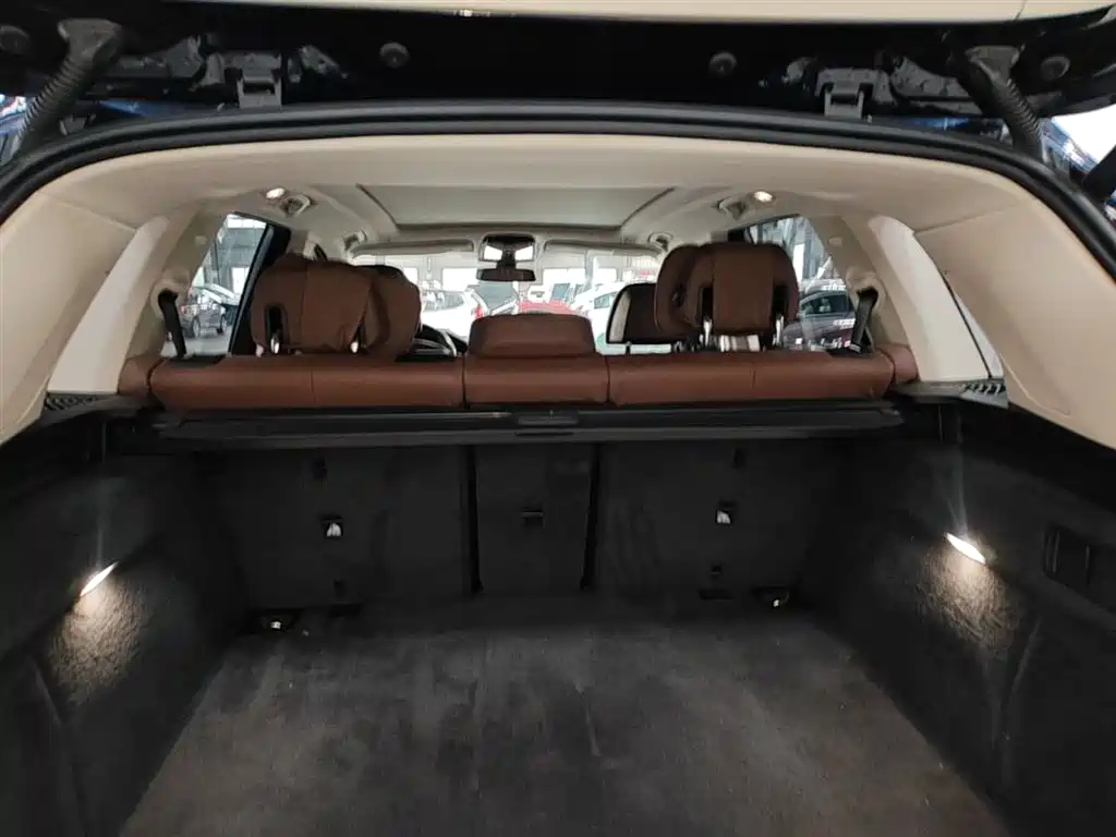 BMW X5 (IMPORTED)