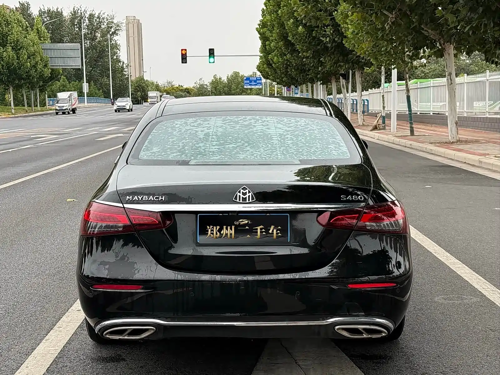 Фото 20 - Mercedes-Benz E-Class