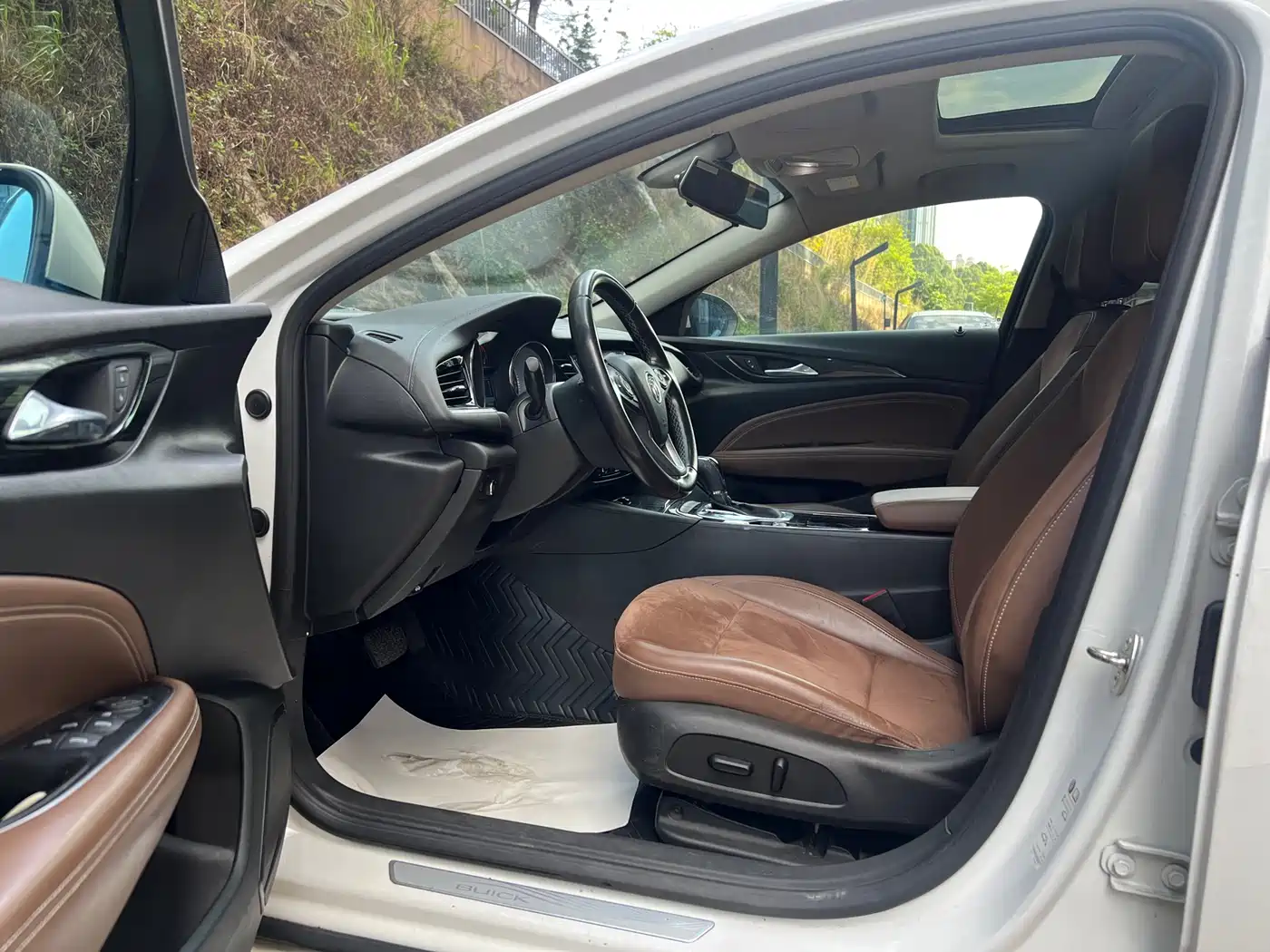 Buick Regal 2019 20T Luxury China VI фото 10