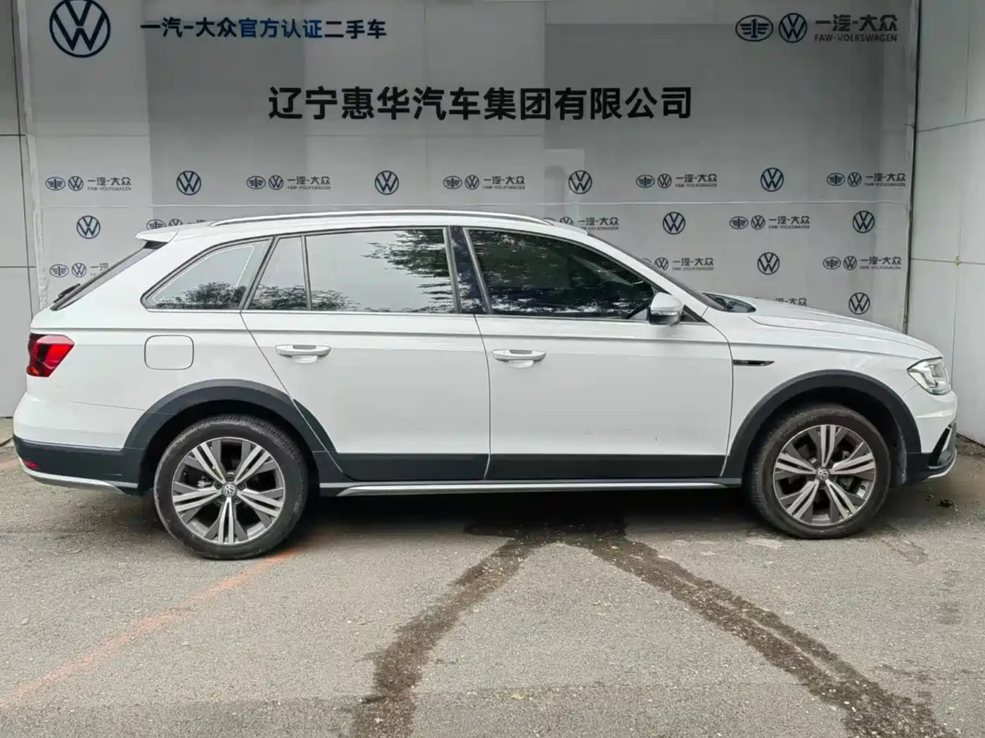 Volkswagen C-TREK 2018 230TSI DSG Luxury фото 5