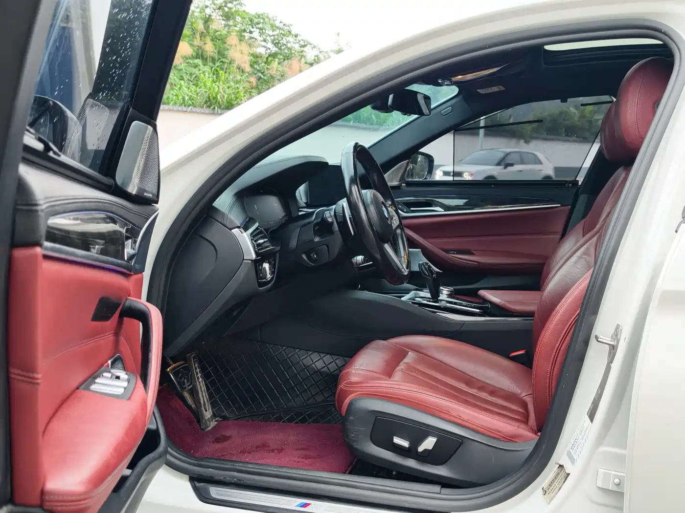 BMW 5 Series 2018 Facelift 530Li Leading M Sport Package фото 12