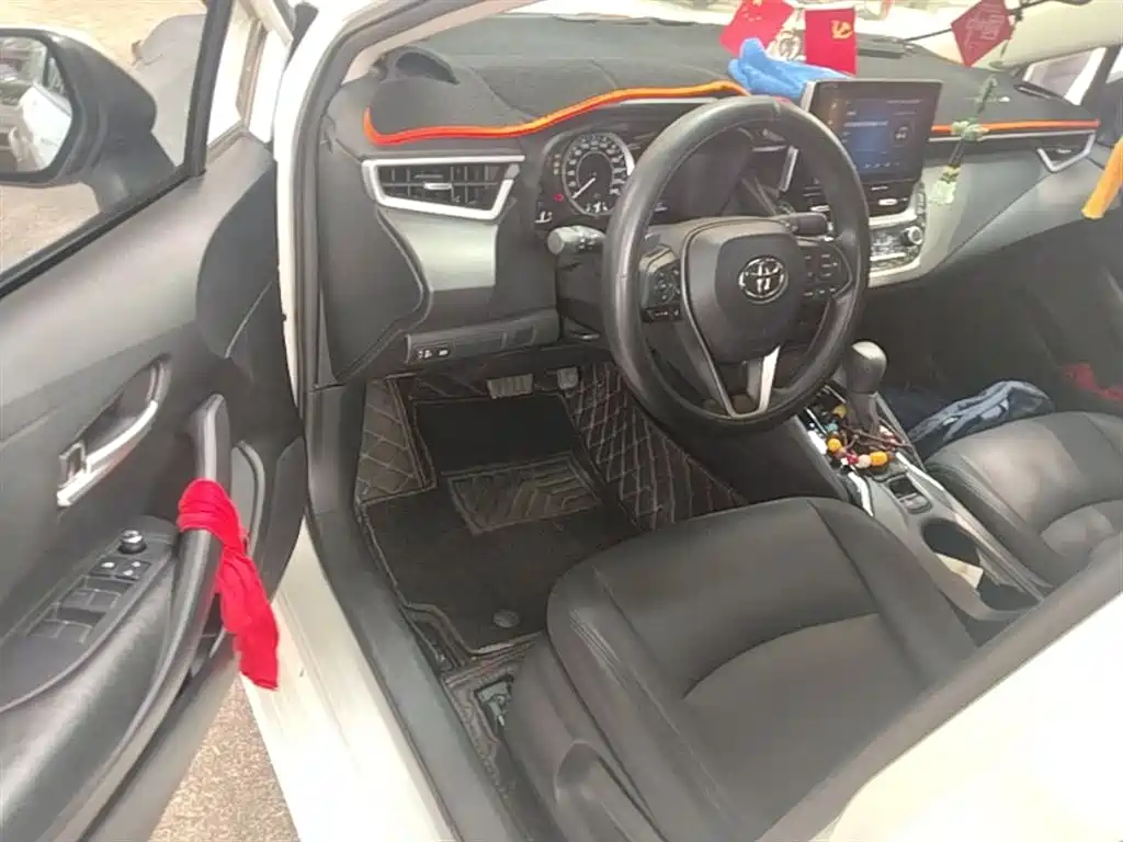 Toyota Corolla 2021 1.2T S-CVT Elite PLUS Edition фото 16