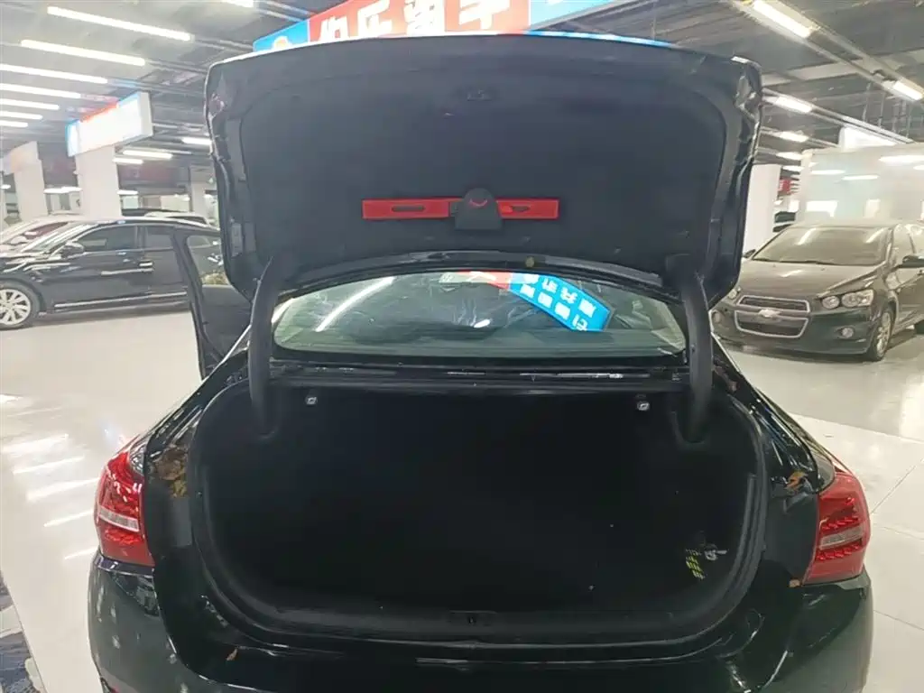 Hongqi H5 2020 1.5T DCT Qi Rhythm Edition фото 19