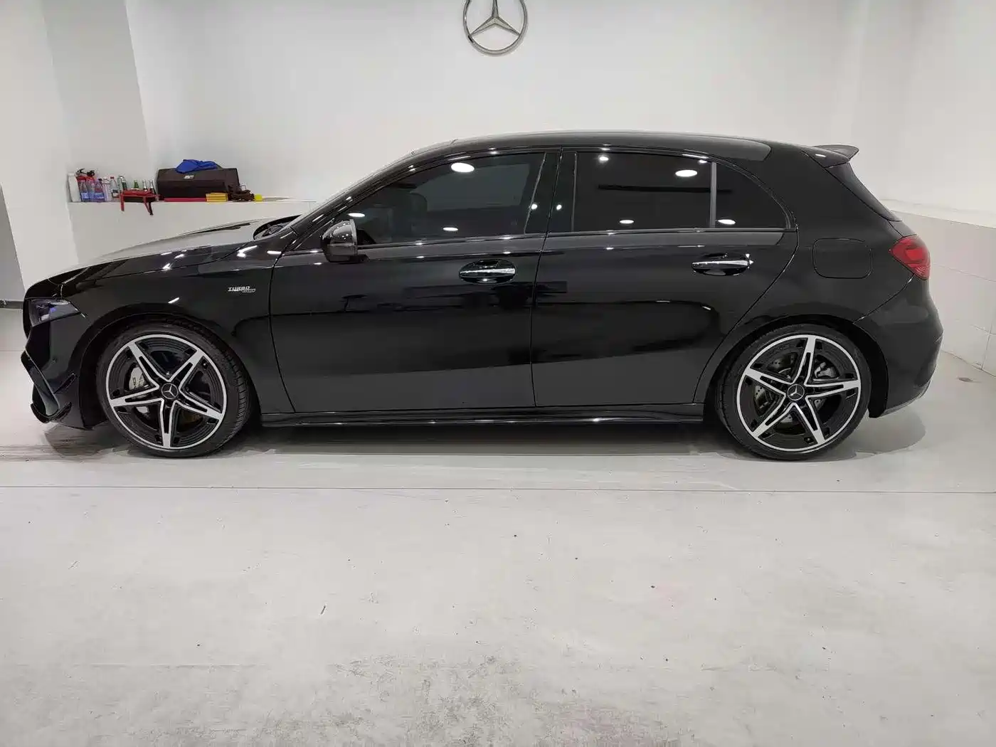 Mercedes-Benz A-Class AMG (Import) 2024 AMG A 35 4MATIC фото 20