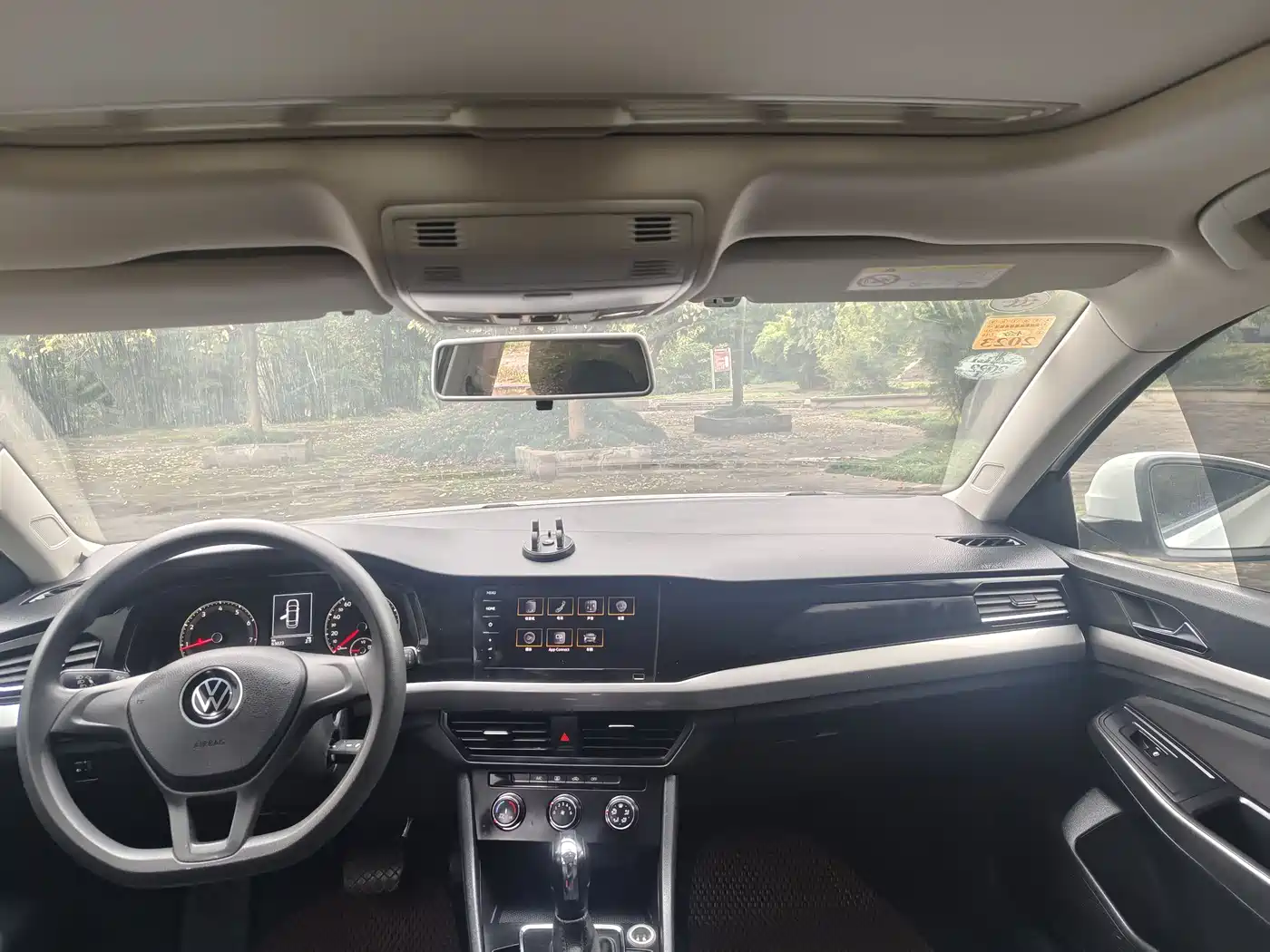 Volkswagen Bora 2021 1.5L Automatic Luxury Smart Edition фото 6