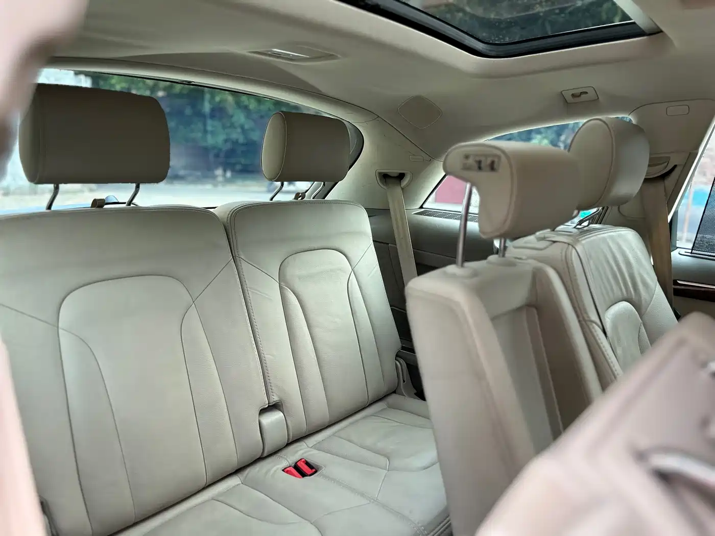 Audi Q7 2010 3.0 TDI Sport Limited Edition фото 40