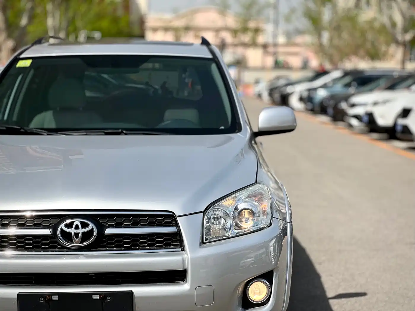 Toyota RAV4 Rongfang 2010 2.4L Automatic Luxury Upgrade Edition фото 34