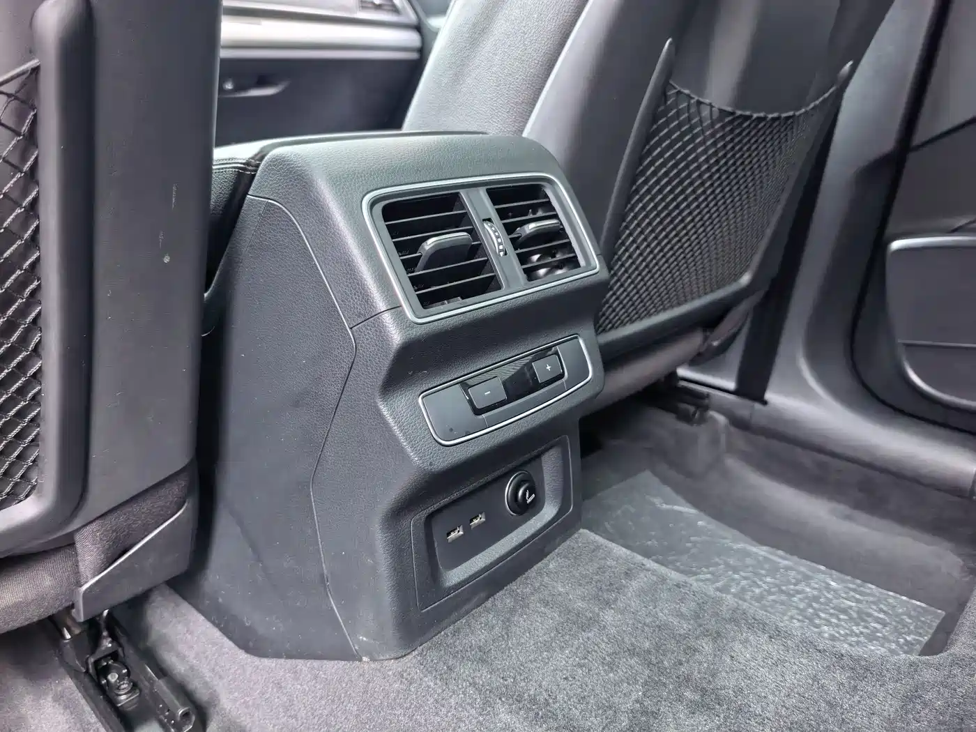 Audi Q5L 2020 40 TFSI Prestige Fashion фото 15