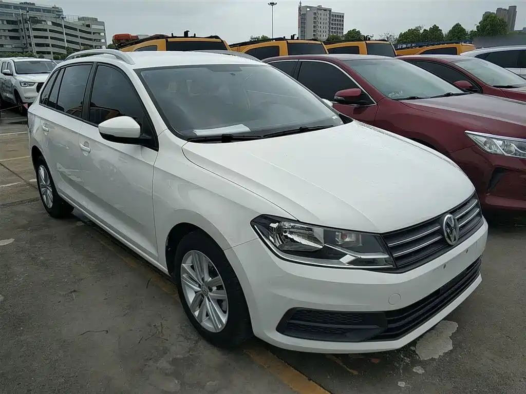 Volkswagen Santana 2017 Gran Santana 1.6L Auto Trendline фото 22