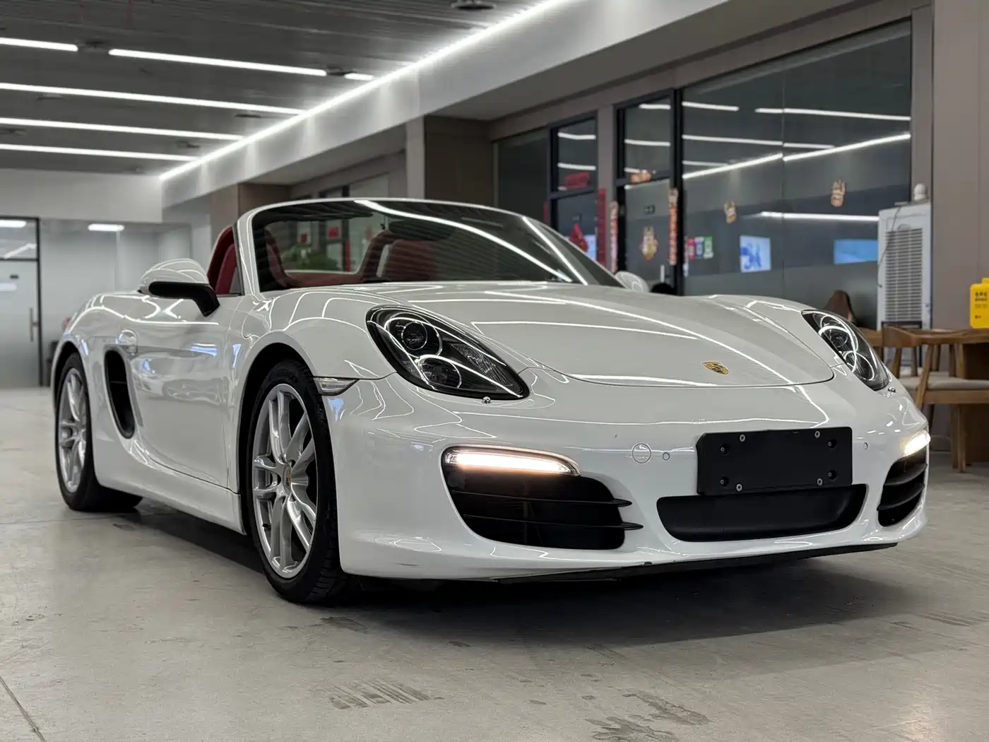 Porsche Boxster 2013 Boxster 2.7L фото 3