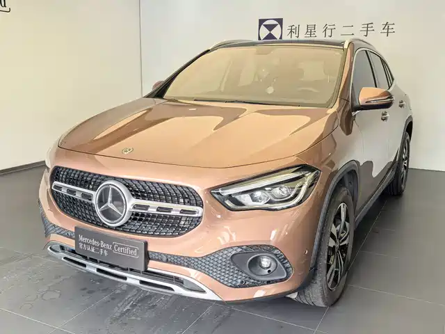 Mercedes-Benz GLA 2020 GLA 200 — фото 1