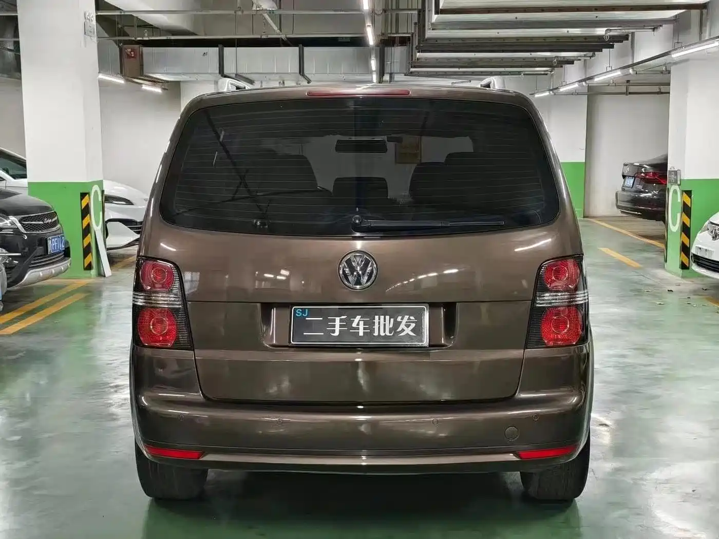 Volkswagen Touran 2013 1.4T Manual Trend 5-seater фото 8