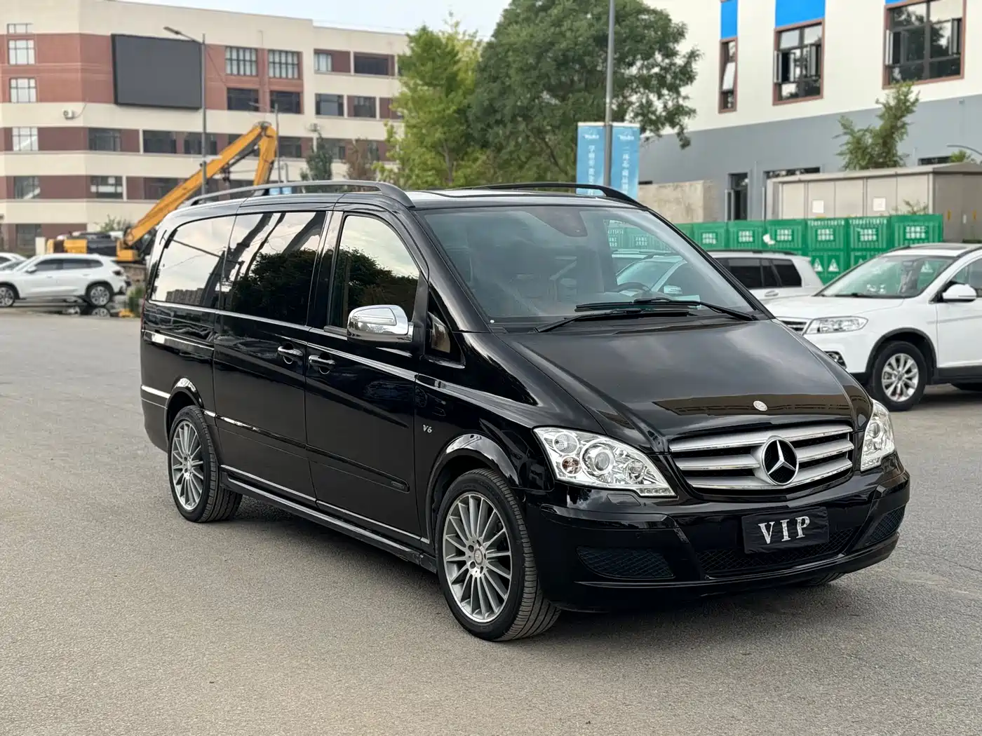 Mercedes-Benz Viano (Import) 2011 3.5L 125th Anniversary Edition 7-Seater фото 3