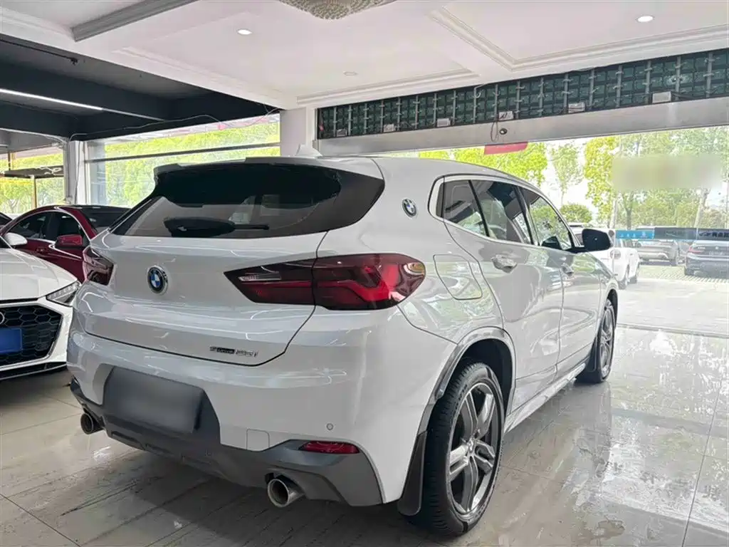 BMW X2 2021 sDrive25i Leading M Off-Road Package фото 10
