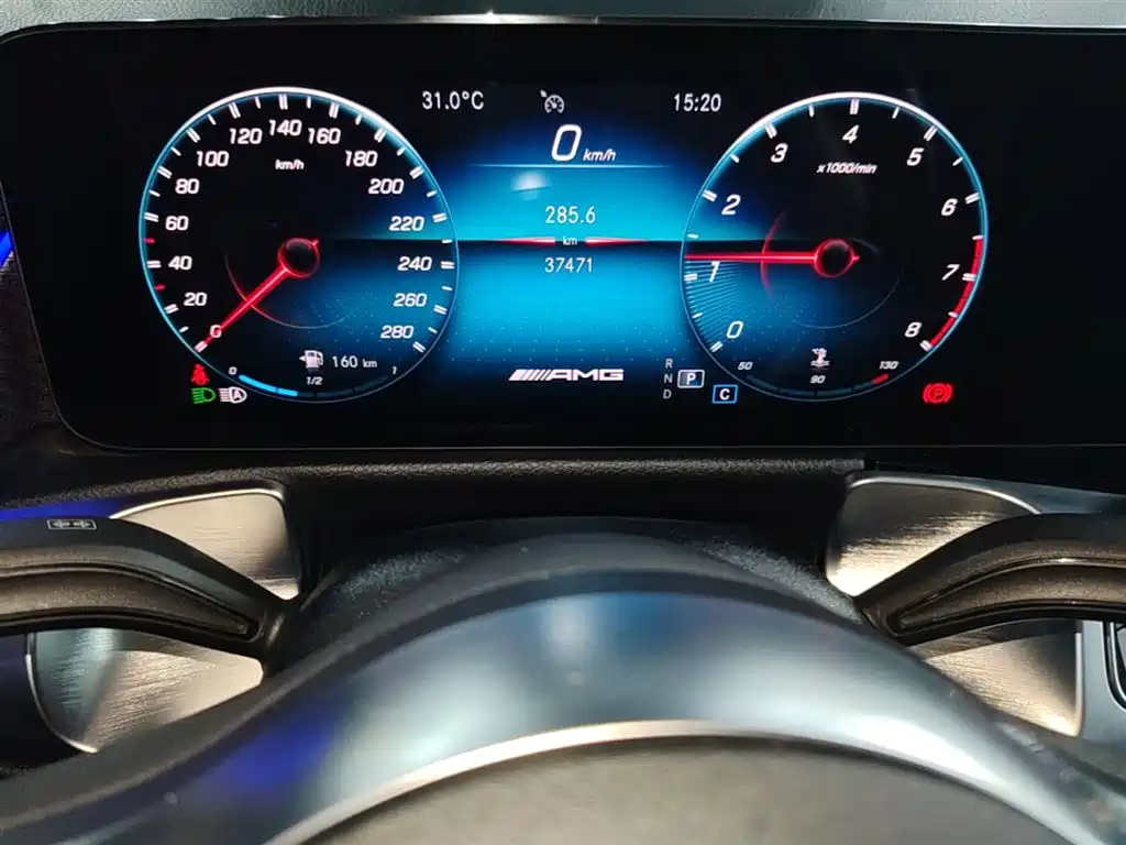Mercedes-Benz GLB AMG 2022 AMG GLB 35 4MATIC фото 12