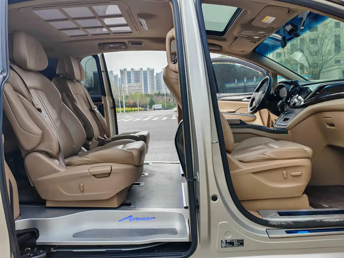 Buick GL8 2018 ES 28T Premium Type China VI фото 8