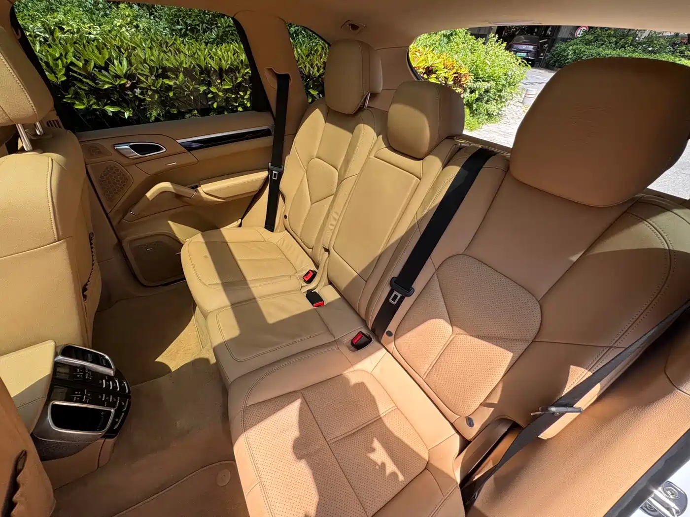 Porsche Cayenne 2014 Cayenne Platinum Edition 3.0T фото 16