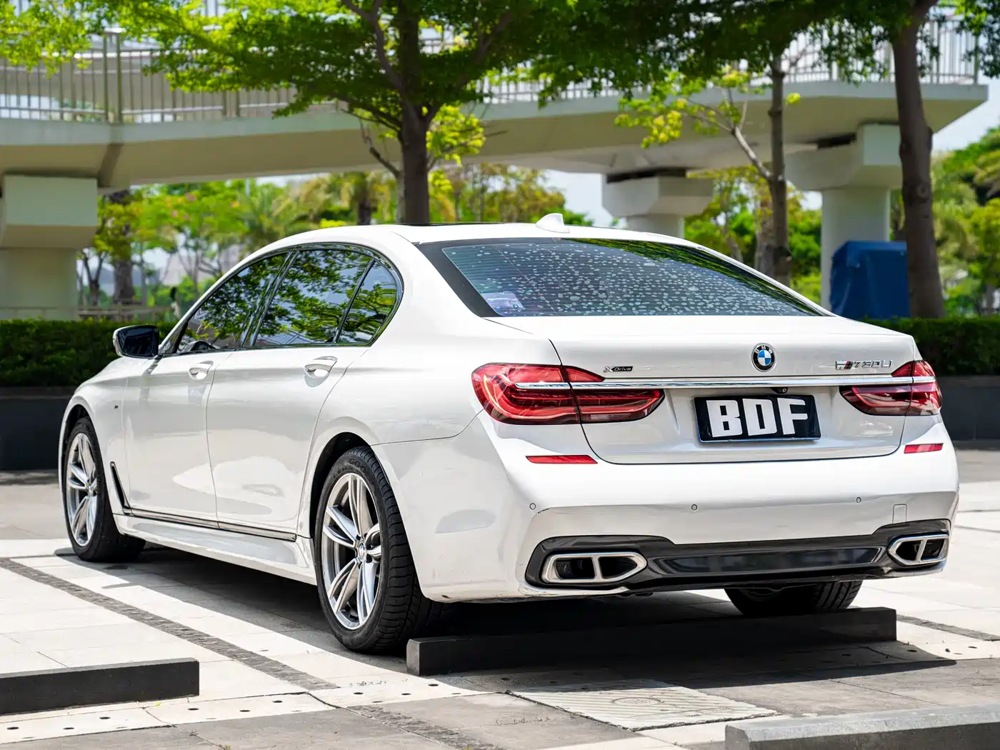 BMW 7 Series 2018 730Li Leading Type M Sport Package фото 7