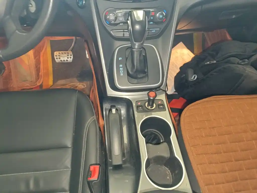 Ford Kuga 2015 2015 2.0L GTDi 4WD Elite