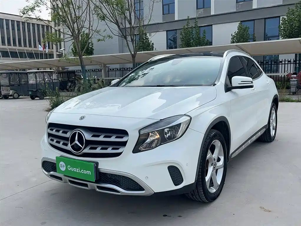 Mercedes-Benz GLA 2018 GLA 200 Dynamic