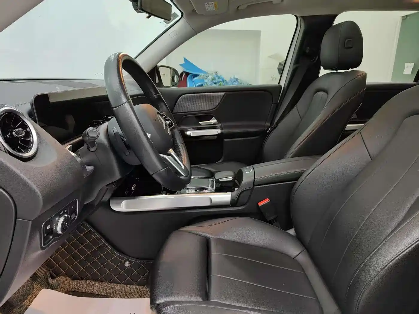 Mercedes-Benz GLB 2020 GLB 200 Dynamic фото 6