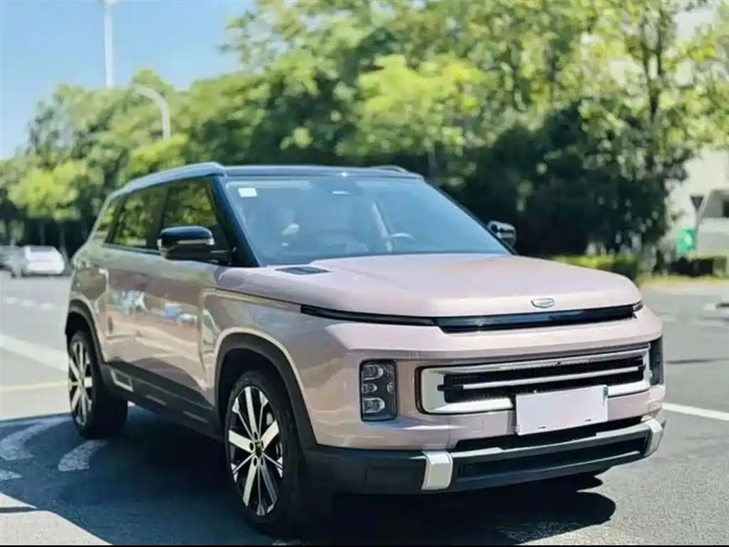 Geely ICON 2022 2023 Model 1.5TD Chocolate Deluxe Edition