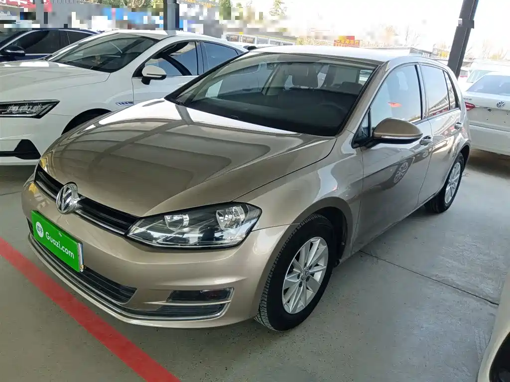 Volkswagen Golf 2016 1.6L Automatic Fashion