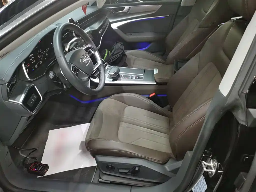 Audi A7L 2024 45TFSI S-line Dream Edition Crystal Package фото 15