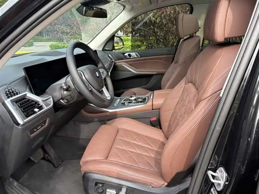 BMW X7 2024 xDrive40i Leading Luxury Package фото 7
