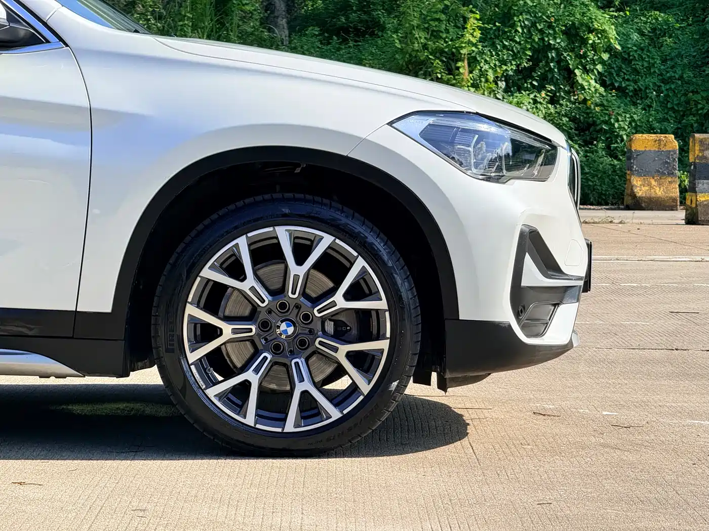 BMW X1 2022 Facelift xDrive25Li Premium Edition фото 12