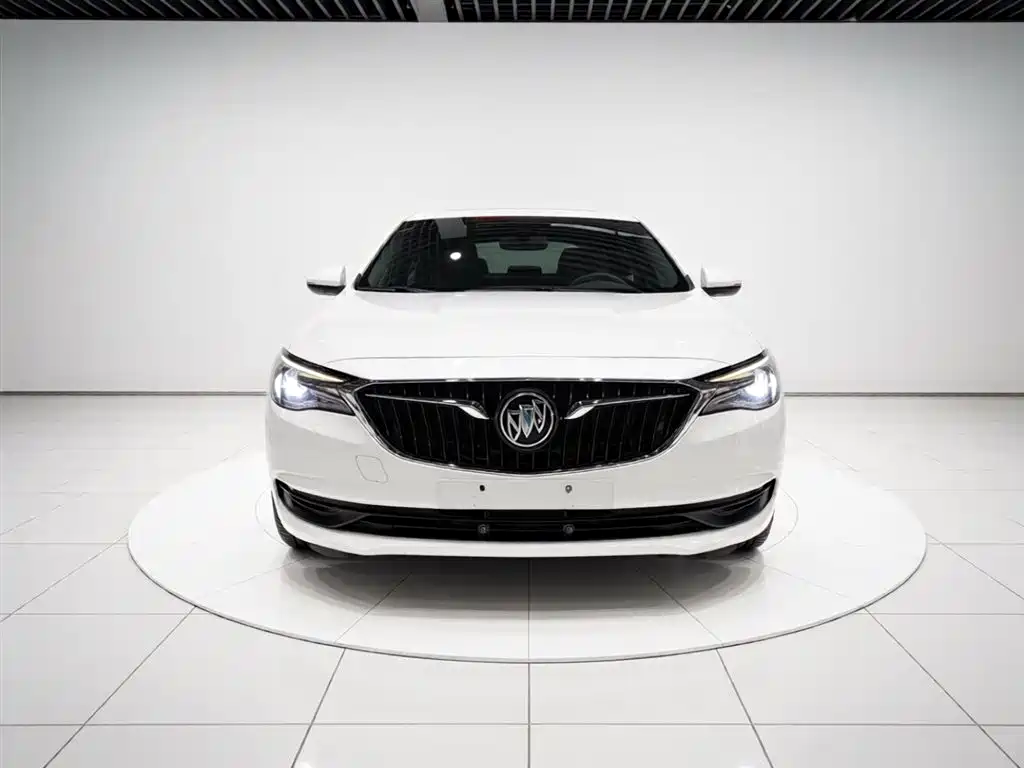 Buick Excelle 2019 15T DCT Progressive Type China VI фото 3