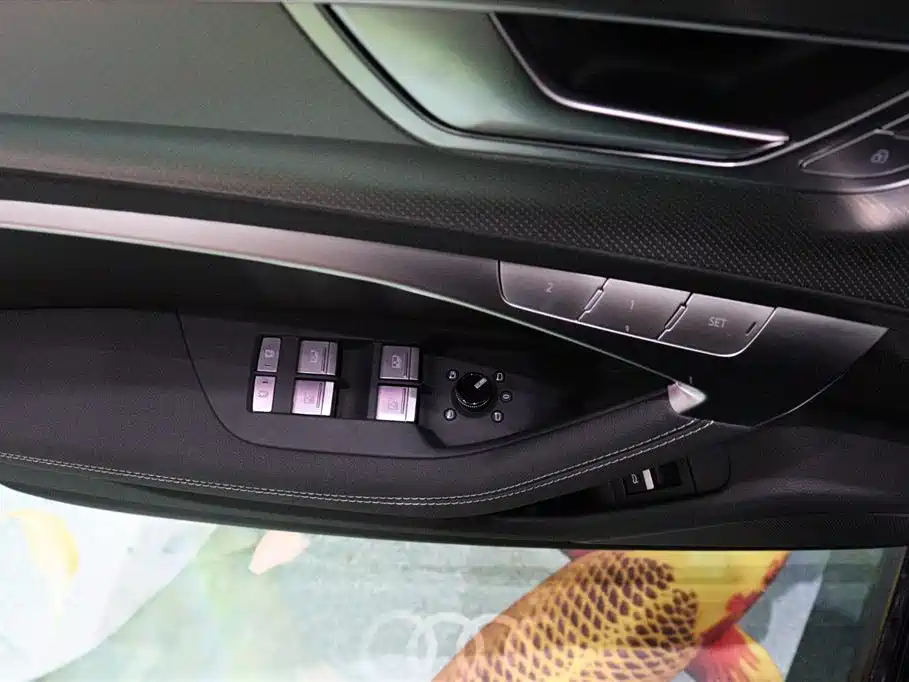 Audi A7L 2024 45 TFSI quattro Premium Luxury фото 22