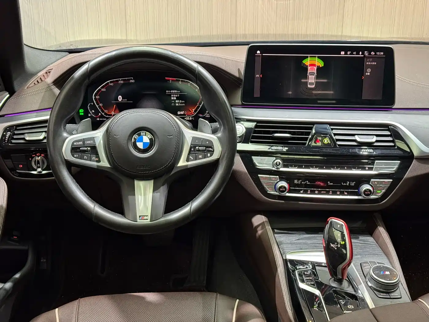 BMW 5 Series 2022 Model Second Facelift 530Li Leading M Sport Package фото 9